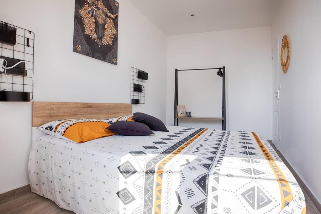 Joli T3 Avec Balcon - Gare St-Charles A 50 M Apartment Марсилия Екстериор снимка